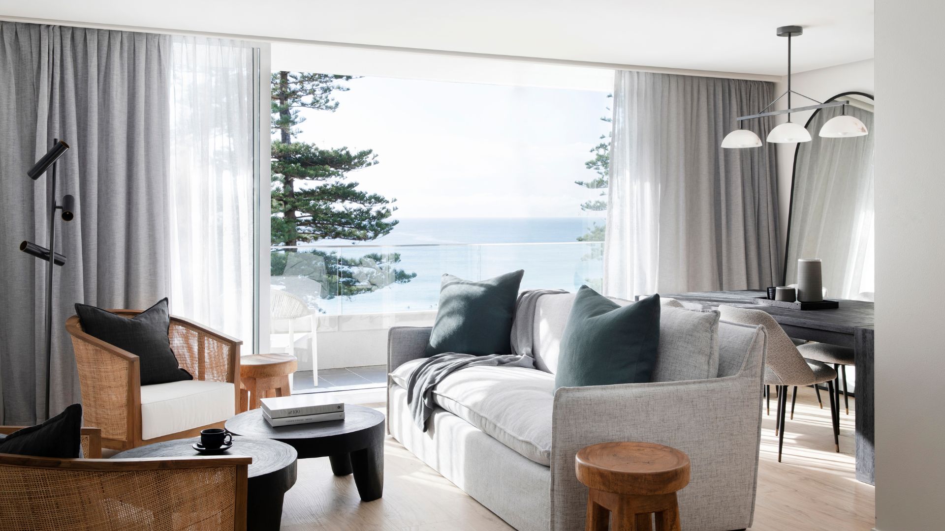 Manly Pacific Coastal Villas