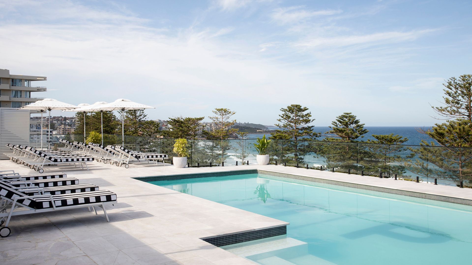 Manly pacific rooftop pool